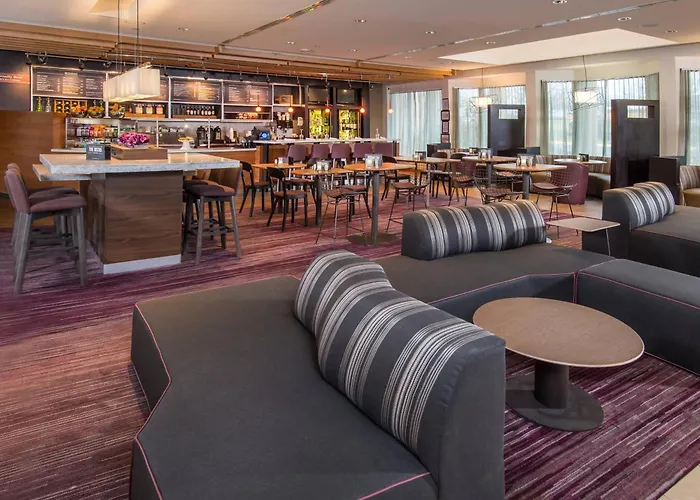 Courtyard By Marriott Fairfax Fair Oaks