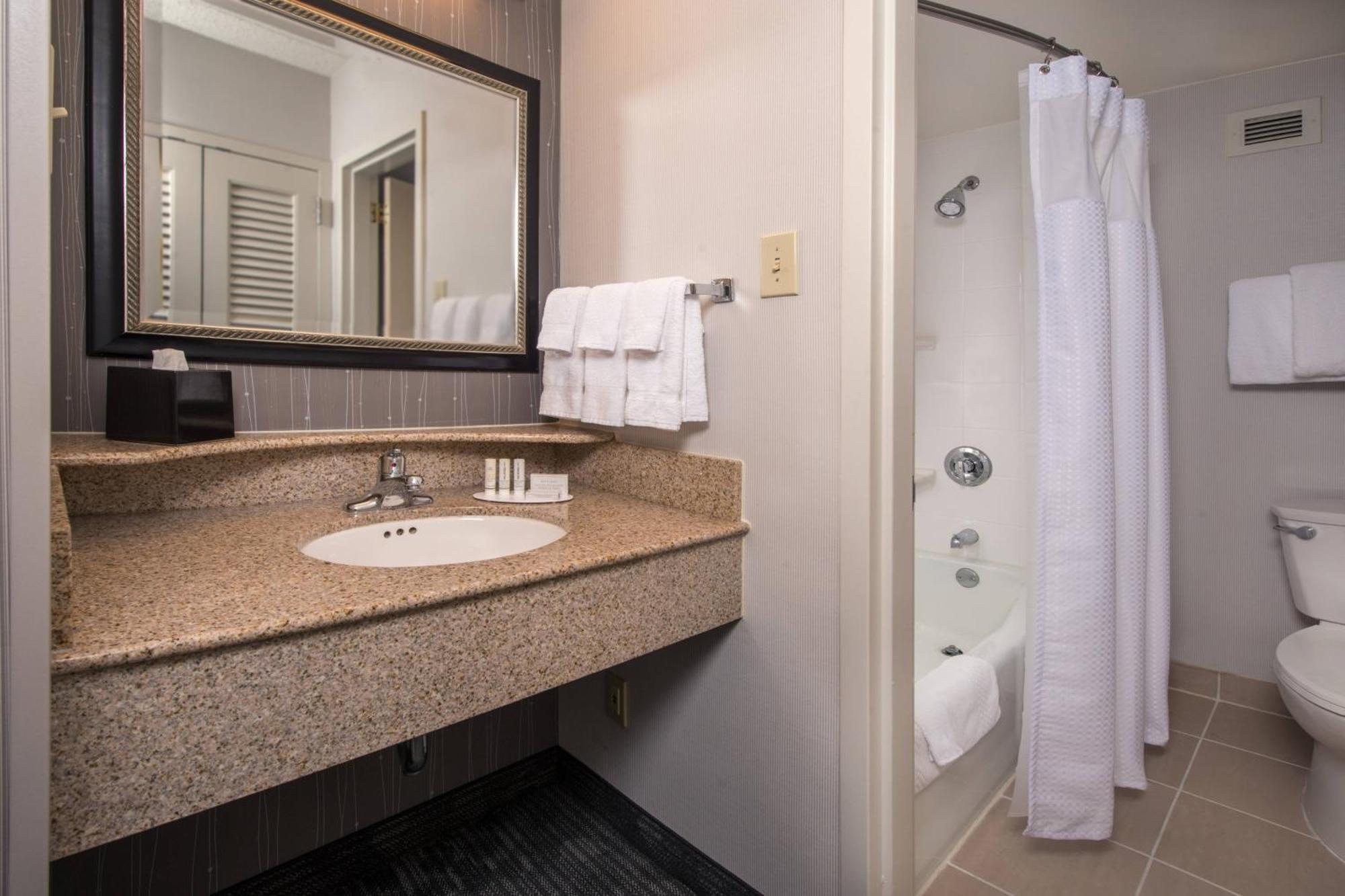 Courtyard By Marriott Fair Oaks 3* Fairfax