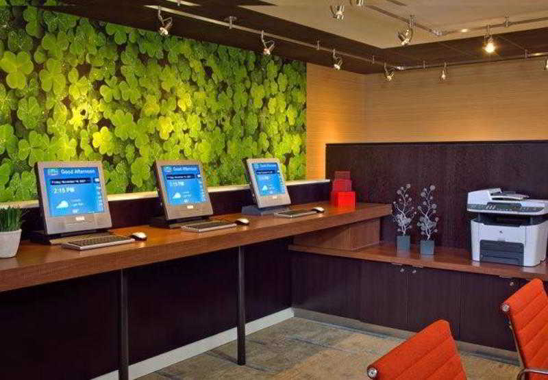 Courtyard By Marriott Fair Oaks Hotel Fairfax