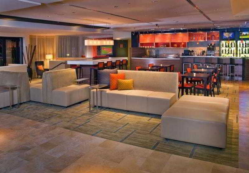 Hotel Courtyard By Marriott Fair Oaks 3*